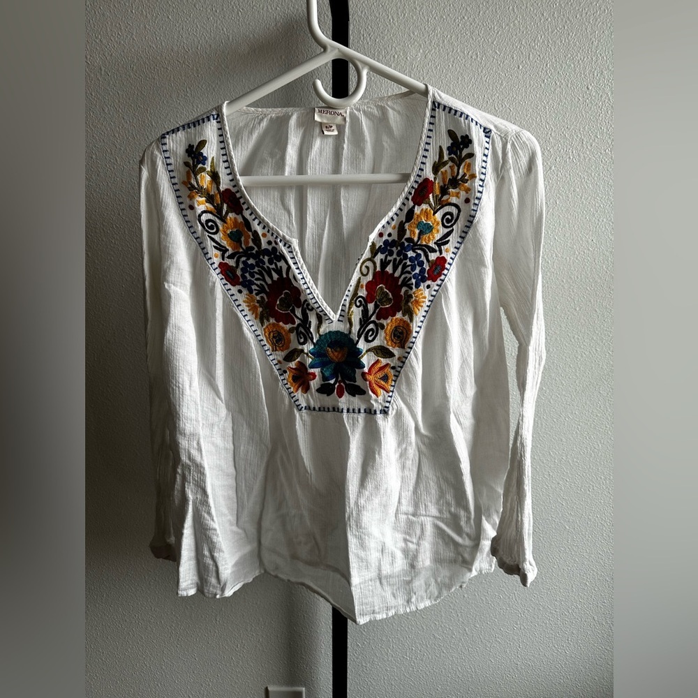 Merona small petite embroidered long sleeve top